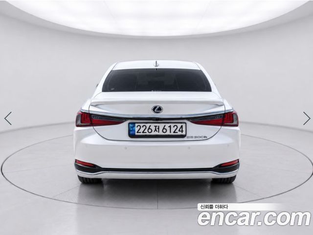 Lexus ES Executive — пробег 41 238 км — фото 5 из 5