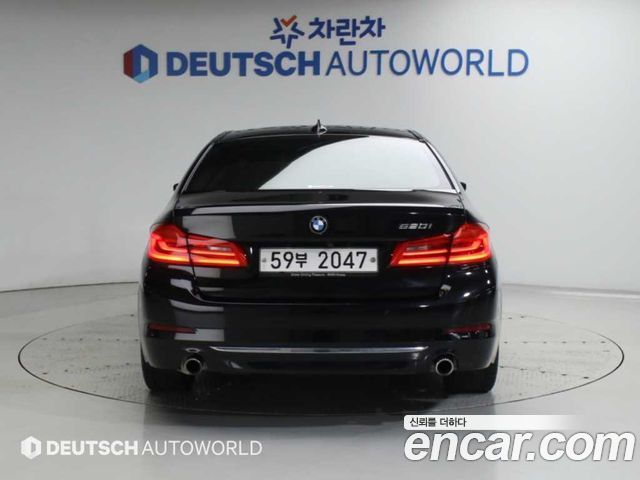 BMW 5-Series 520i Luxury — пробег 108 000 км — фото 4 из 5
