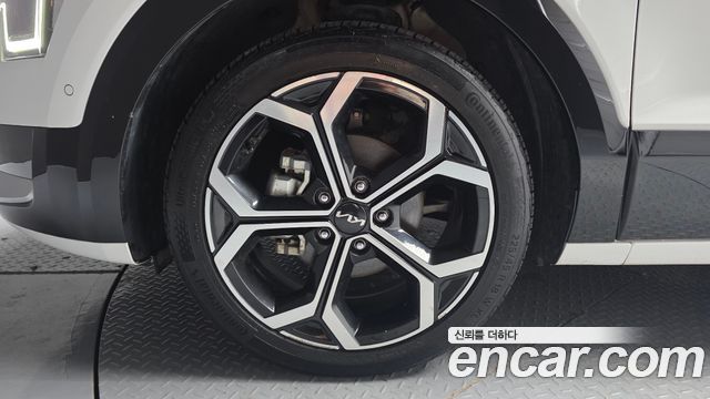 Kia Niro Signature — пробег 92 805 км — фото 5 из 5