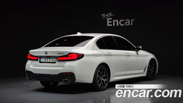 BMW 5-Series 530e M Sport — пробег 41 043 км — фото 2 из 5