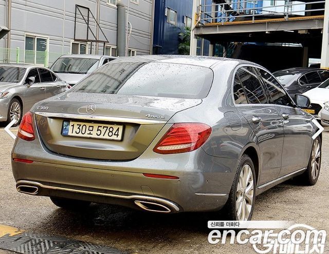 Mercedes-Benz E-Class E300 4MATIC Exclusive — пробег 155 659 км — фото 4 из 5