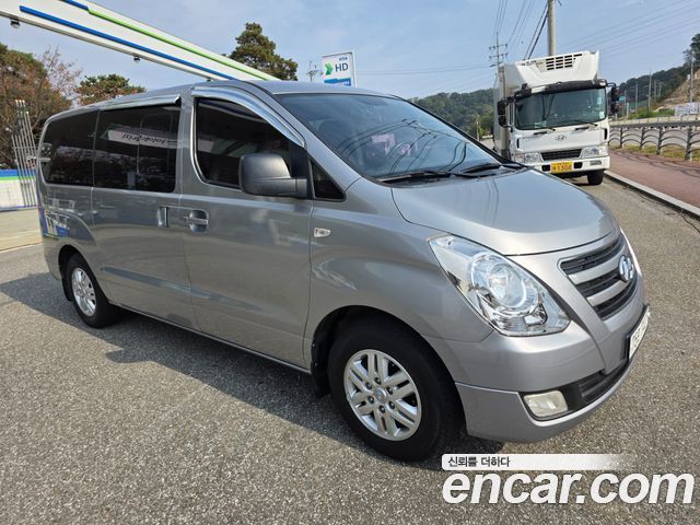 Hyundai Starex 12-Seater Wagon Smart — пробег 151 791 км — фото 3 из 5