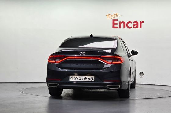 Hyundai Grandeur 3.0 LPi Exclusive (Rental Car) — пробег 201 838 км — фото 4 из 5