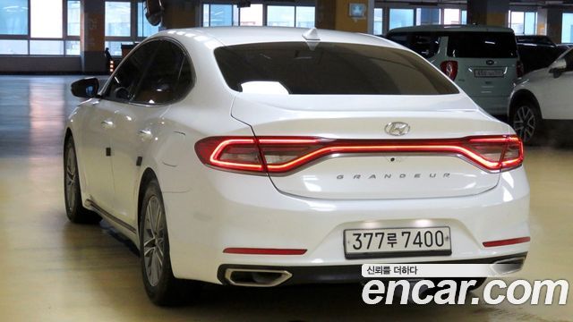 Hyundai Grandeur 3.0 LPi Dsabled Person Premium Special — пробег 34 800 км — фото 4 из 5