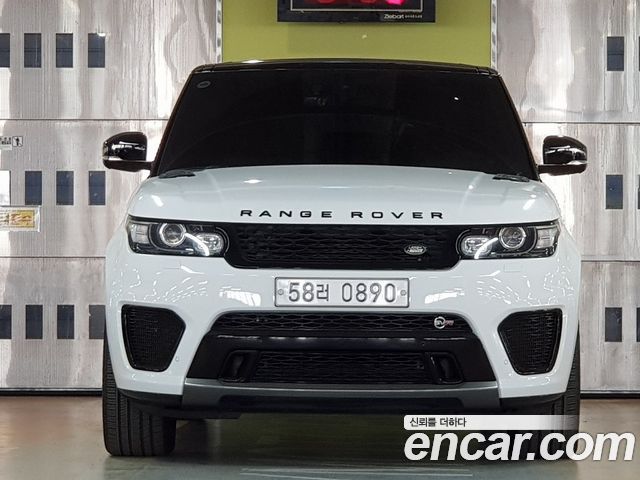Land Rover Range Rover Sport 5.0 SVR — пробег 18 200 км — фото 3 из 5