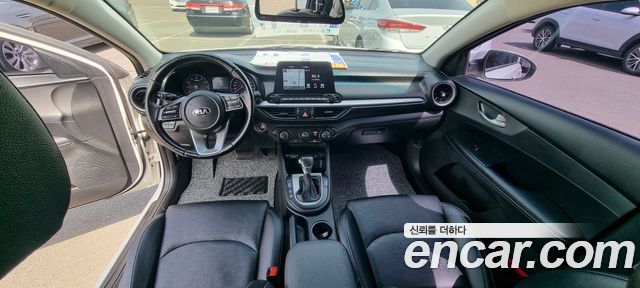 Kia K3 из Кореи Encar