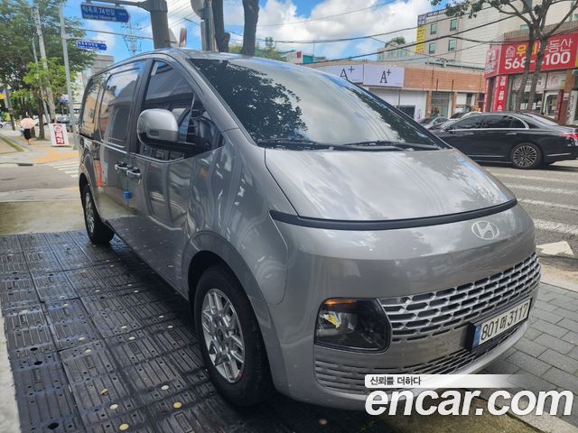 Hyundai Staria HEV 1.6 Cargo 3-Seater Modern — пробег 1 684 км — фото 3 из 5