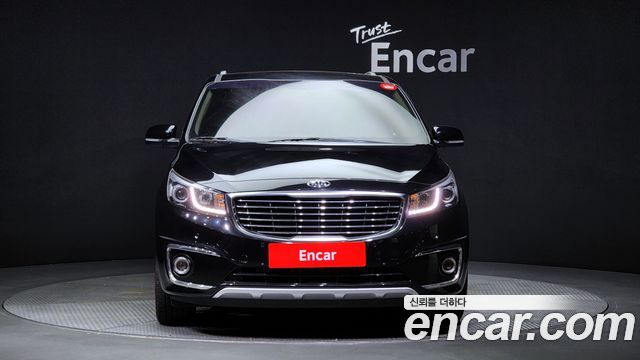 Kia Carnival 9-seater Prestige — пробег 74 186 км — фото 3 из 5