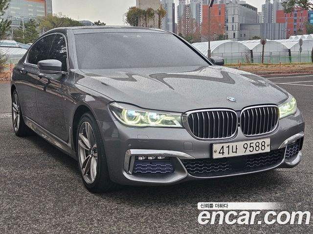 BMW 7-Series 740Li xDrive M Sport Package — пробег 131 612 км — фото 1 из 5