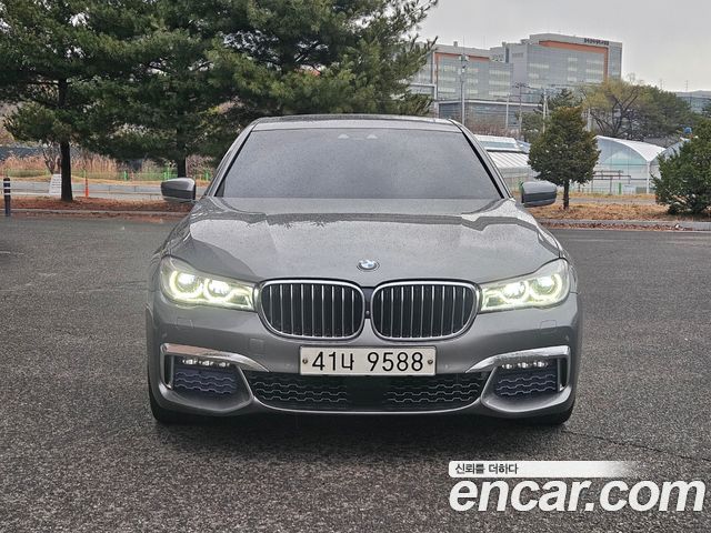 BMW 7-Series 740Li xDrive M Sport Package — пробег 131 612 км — фото 2 из 5