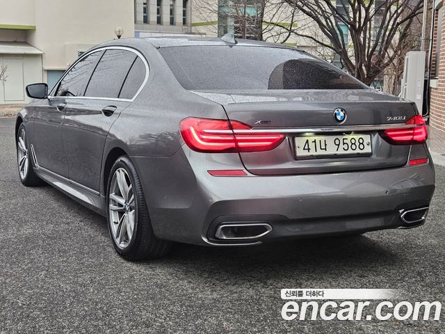 BMW 7-Series 740Li xDrive M Sport Package — пробег 131 612 км — фото 4 из 5
