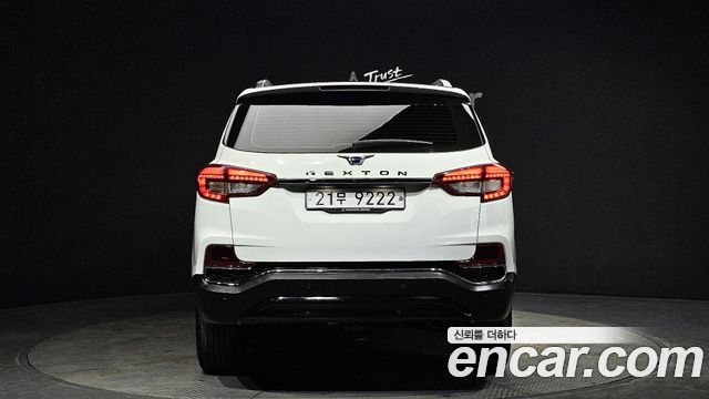 Ssangyong Rexton из Кореи Encar
