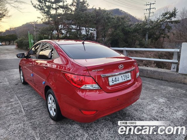 Hyundai Accent 1.4 VVT Premier — пробег 160 751 км — фото 3 из 5