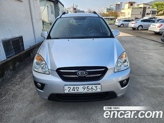 Kia Carens из Кореи Encar
