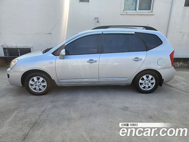 Kia Carens из Кореи Encar