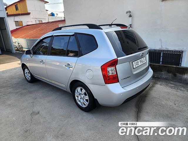 Kia Carens из Кореи Encar