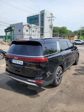Kia Carnival 9-Seater Noblesse — пробег 70 000 км — фото 3 из 5