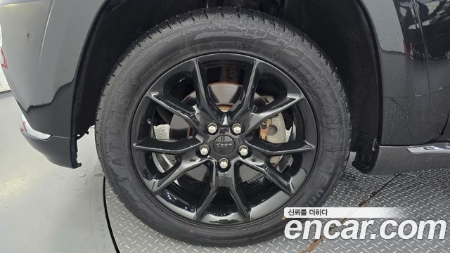Jeep Cherokee из Кореи Encar