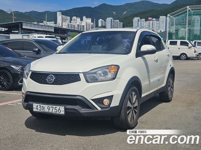 Ssangyong KORANDO 2.0 CVT 2WD Deluxe — пробег 187 698 км — фото 2 из 5