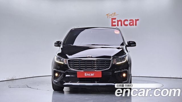 Kia Carnival из Кореи Encar