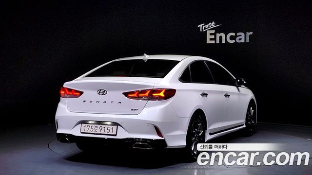 Hyundai Sonata 2.0 Turbo Exclusive — пробег 157 831 км — фото 2 из 5