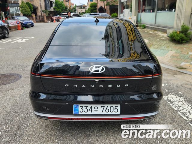 Hyundai Grandeur Exclusive — пробег 1 550 км — фото 4 из 5