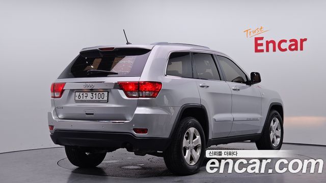 Jeep Cherokee 3.6 Laredo WK2 — пробег 45 074 км — фото 2 из 5