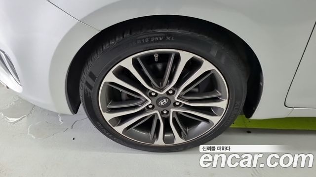 Kia Carens из Кореи Encar