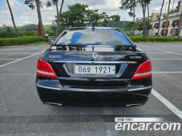 Hyundai Equus из Кореи Encar