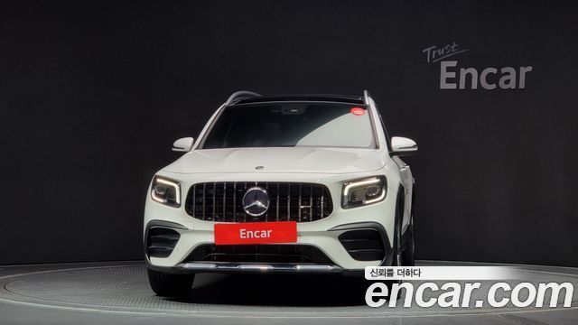 Mercedes-Benz GLB-Class GLB250 4MATIC — пробег 46 738 км — фото 3 из 5