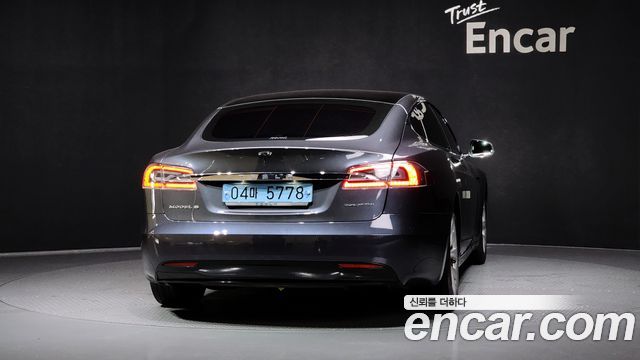 Tesla Model S из Кореи Encar