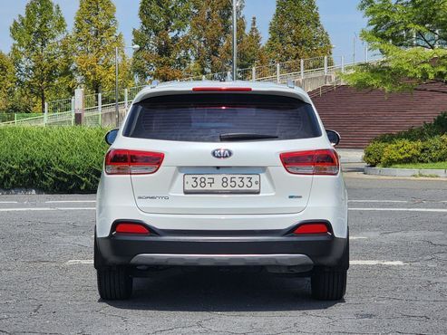 Kia Sorento Diesel 2.0 2WD Prestige — пробег 191 000 км — фото 2 из 5