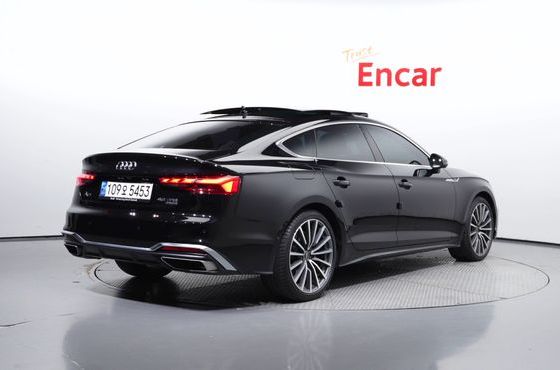 Audi A5 40 TFSI Quattro Premium Sportback — пробег 56 392 км — фото 2 из 5