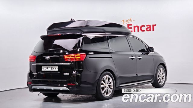 Kia Carnival Gasoline 9-Seater Hi-Limousine Noblesse Special — пробег 161 064 км — фото 2 из 5
