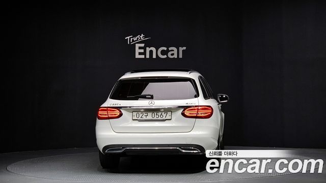 Mercedes-Benz C-Class из Кореи Encar