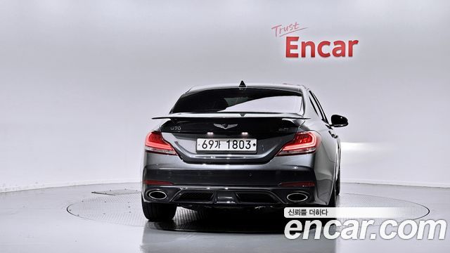Genesis G70 из Кореи Encar