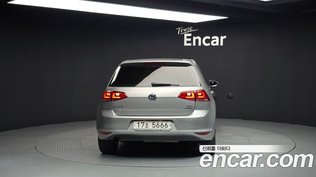 Volkswagen Golf из Кореи Encar
