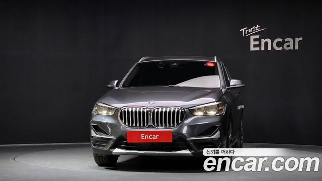 BMW X1 xDrive 20i xLine — пробег 48 287 км — фото 3 из 5