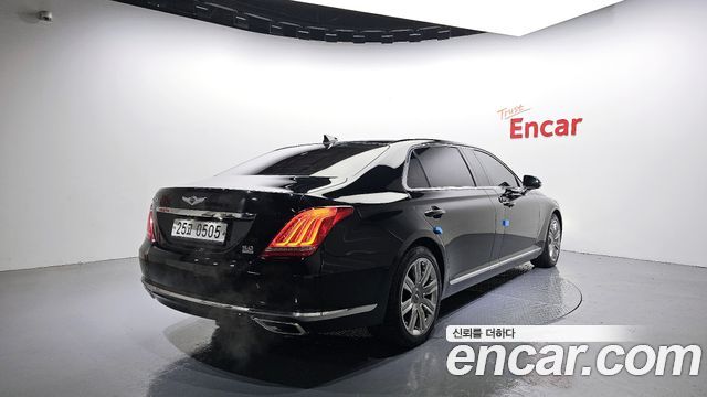 Genesis EQ900 5.0 GDI AWD Limousine Prestige — пробег 184 714 км — фото 2 из 5