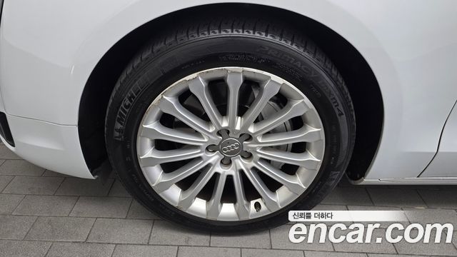 Audi A8 из Кореи Encar
