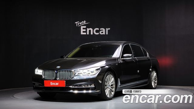 BMW 7-Series 750Li xDrive — пробег 92 319 км — фото 1 из 5