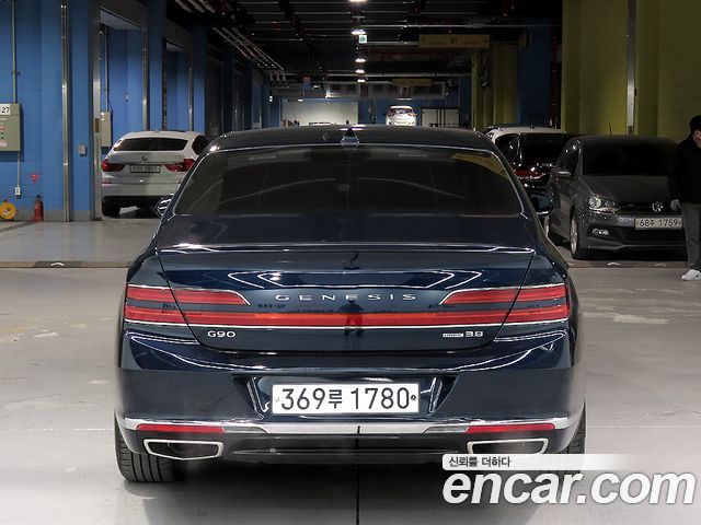 Genesis G90 из Кореи Encar