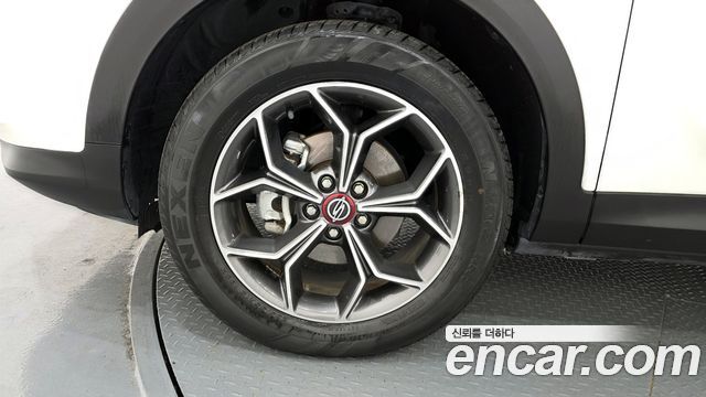 Ssangyong KORANDO из Кореи Encar