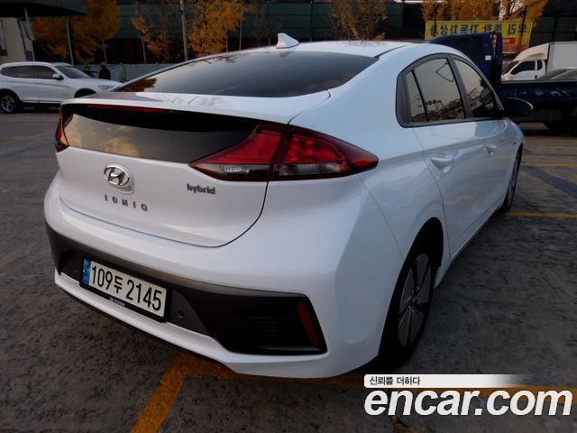 Hyundai Ioniq из Кореи Encar