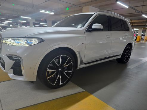 BMW X7 xDrive 40i M Sport 6STR — пробег 72 700 км — фото 3 из 5