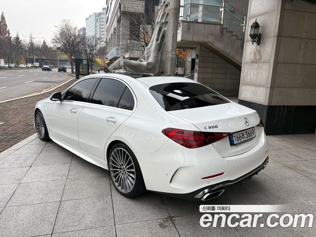 Mercedes-Benz C-Class C300 4MATIC AMG Line — пробег 27 000 км — фото 2 из 5