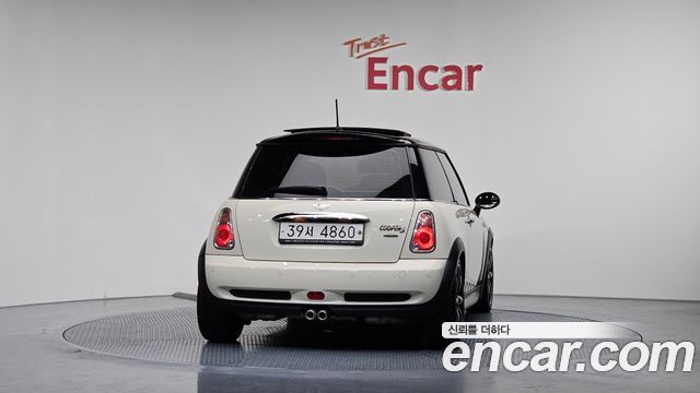 Mini Cooper из Кореи Encar