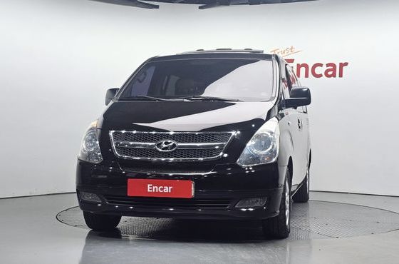 Hyundai Starex 11-Seater Wagon CVX Premium — пробег 107 316 км — фото 3 из 5