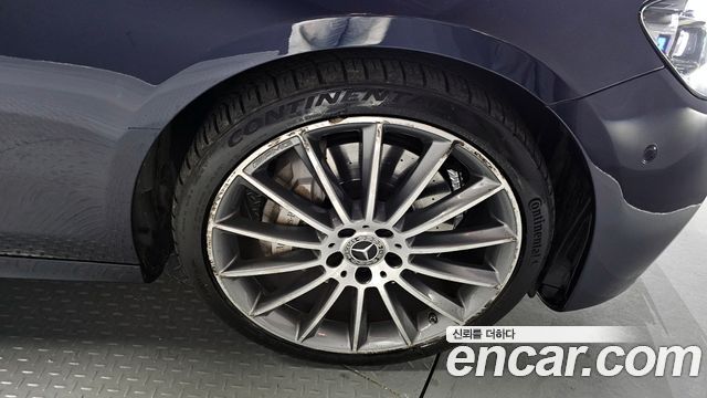 Mercedes-Benz E-Class из Кореи Encar