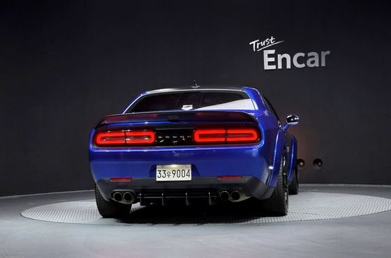 Dodge Challenger 6.4 — пробег 45 598 км — фото 4 из 5